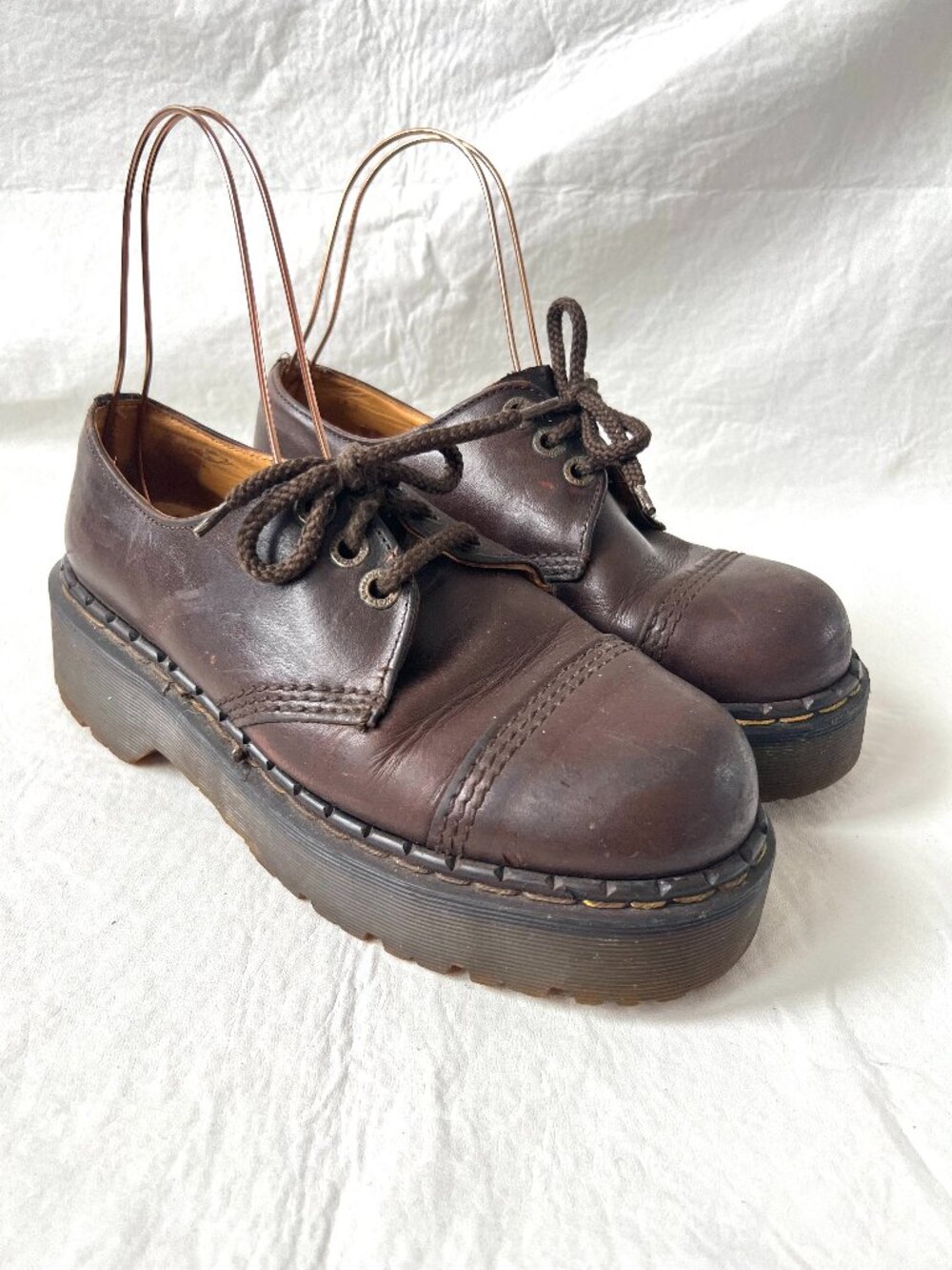 Vintage Dr Martens shoes brown leather UK 7 womens 9 cap toe chunky platform doc